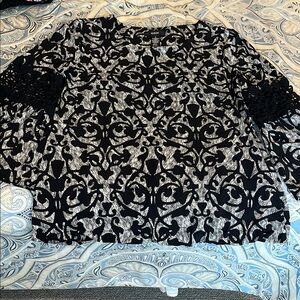 Alfani Black and White Graphic Boxy Blouse 3/4 Sleeve